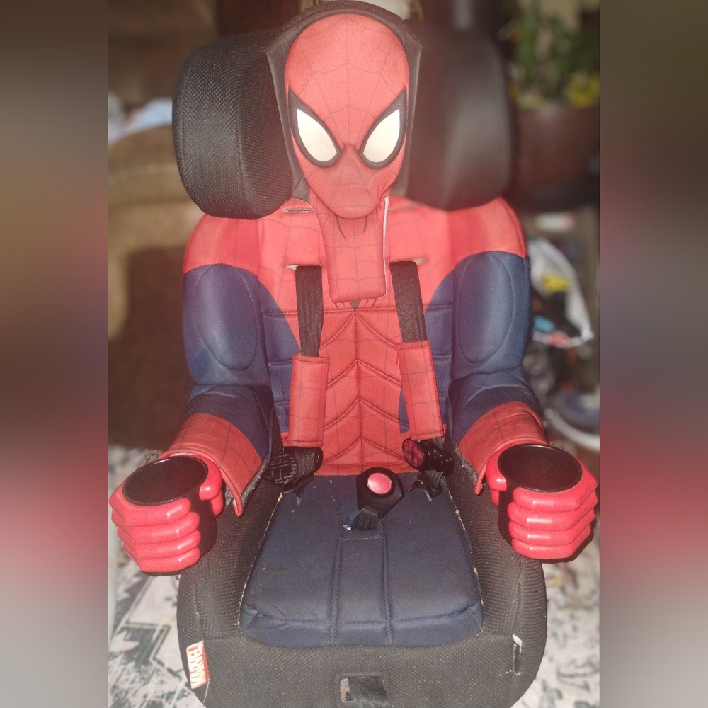 Marvel Spider-Man Kids Car Seat - Red and Blue